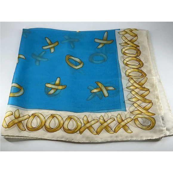 VTG PALOMA PICASSO Hugs & Kisses 100% Silk Scarf 26'' x 26'' Blue&Yellow RARE - Picture 3 of 8